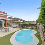 Sunset Oasis 빌라 *
